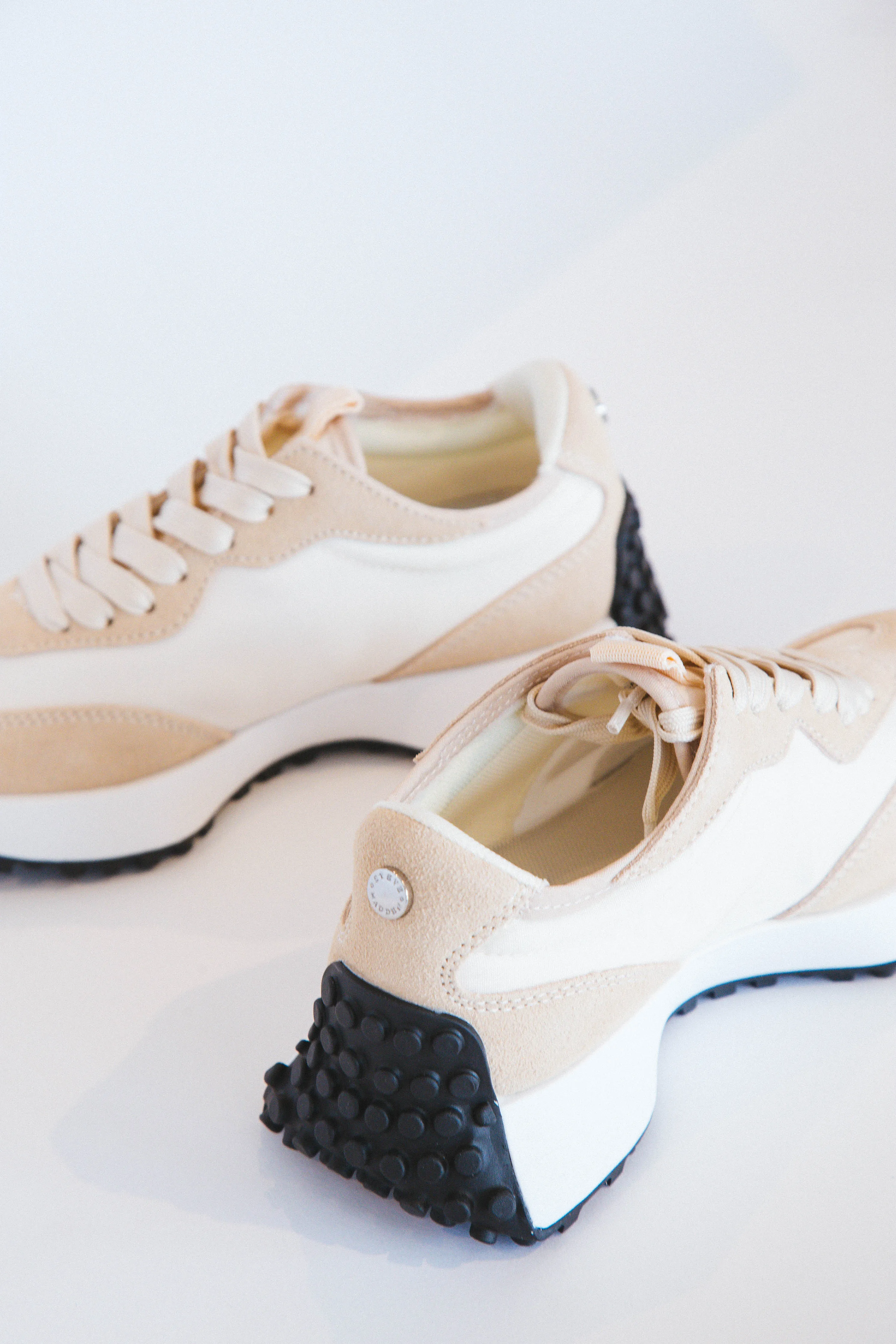 Campo Retro Lace-Up Sneaker, Natural Multi | Steve Madden