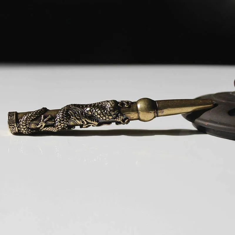 Dragon Cigarette Holder